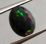 Silky black block pattern rainbow 1.96ct Black Opal