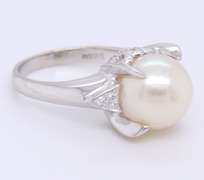 Vintage Platinum 10mm Pearl and Diamond Ring