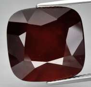 HUGE! Fantastic richly colored 16.88ct Hessonite Garnet