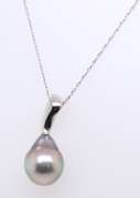 Gorgeous 14kt WG Grey Pearl Pendant Necklace
