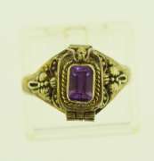 Vintage Sterling Silver Amethyst Ring