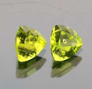 High grade 3.61ct matched Peridot set