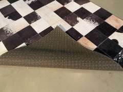 Exciting Hides Design rug 5x8