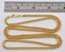 Sturdy Yet Elegant Rounded Box Link Necklace