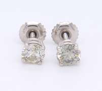 Sparkling White Gold 1ctw Diamond Stud Earrings
