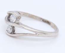Elegant White Gold 2 Stone Round Brilliant Cut Diamond Ring