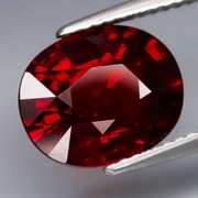 Outstanding 5.09ct deep red Spessartite Garnet