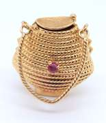 Pleasing Yellow Gold Crabbing Basket