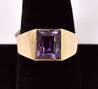 Darling Purple Sapphire Ring in Yellow Gold