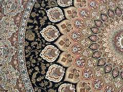 Stunning European Blend of Fashion & Tradition 6 Round
