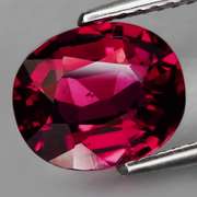 Simply lovely 3.03ct violet pink Rhodolite Garnet