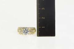 14K Yellow Gold Round Baguette Flashy Travel Engagement Ring