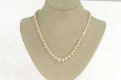 14K White Gold Graduated Classic Pearl Strand Statement Necklace