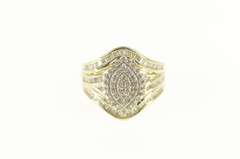 10K Yellow Gold 1.00 Ctw Diamond Encrusted Cluster Statement Ring