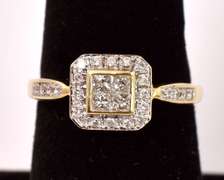 Precious Princess Diamond Ring in 14K Yellow Gold