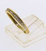 10KT Yellow Gold Diamond Band