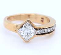 Elegant Yellow Gold Single Cut Diamond Engagement Ring