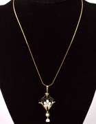 Lovely Lavalier Pendant Necklace in Yellow Gold