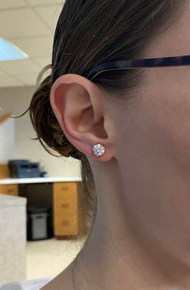 2 1/2CTW Martini Diamond Stud Earrings