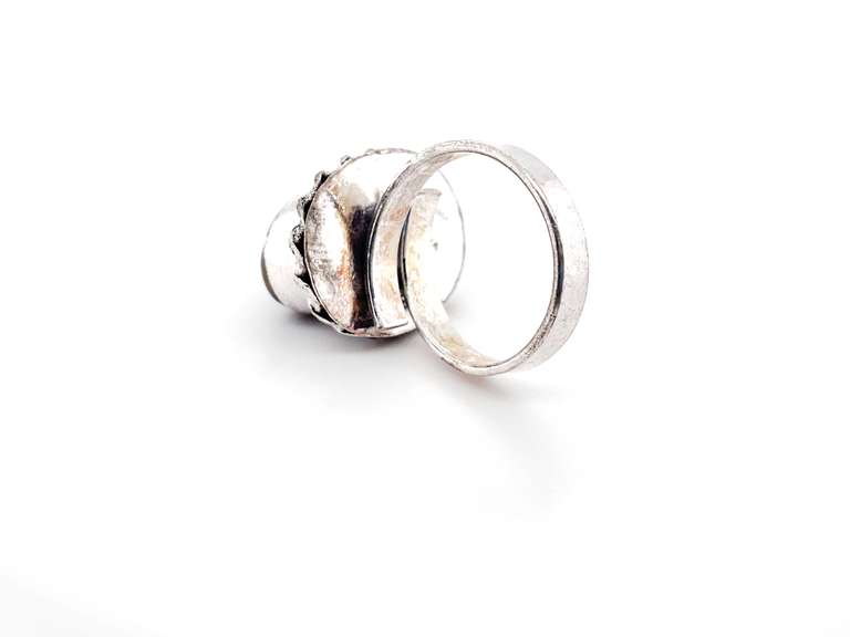 Petite Tiger's Eye in Rope Design Tibetan Silver Ring