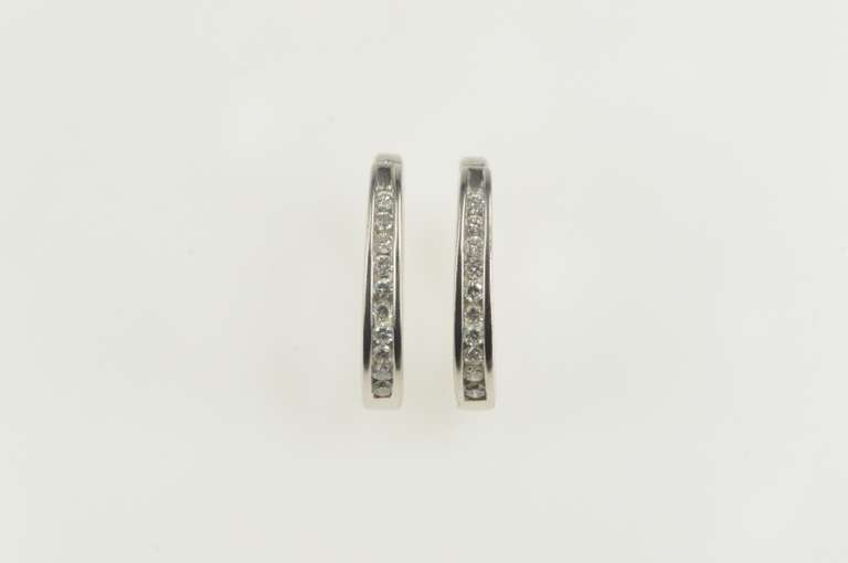 14K White Gold 0.38 Ctw Diamond Channel Inset Oval Hoop Earrings