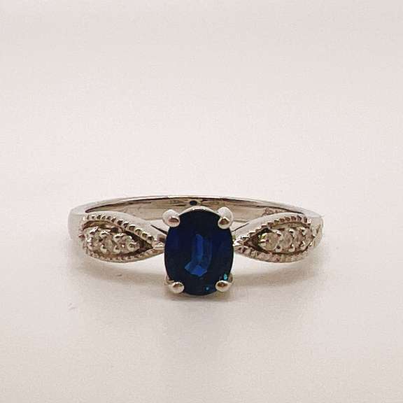 14kt Gold, Blue Sapphire, & Diamond Cocktail Ring
