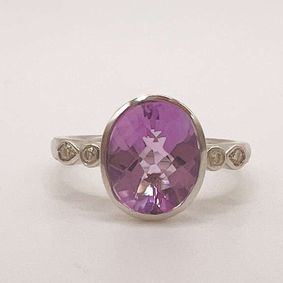 14kt Gold, Amethyst, & Diamond Cocktail Ring