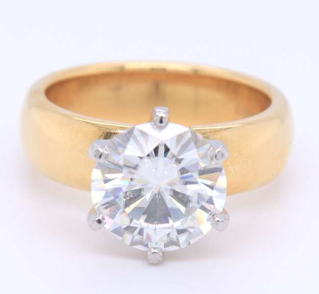 AUTHENTIC TIFFANY AND CO. 3.50 CARAT 18K RING