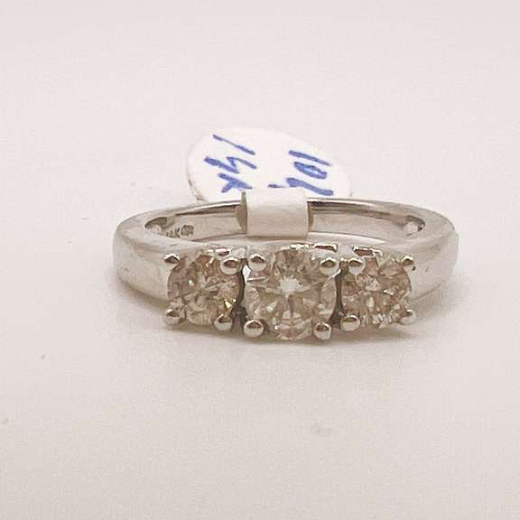 14kt Solid White Gold & Diamond Ring