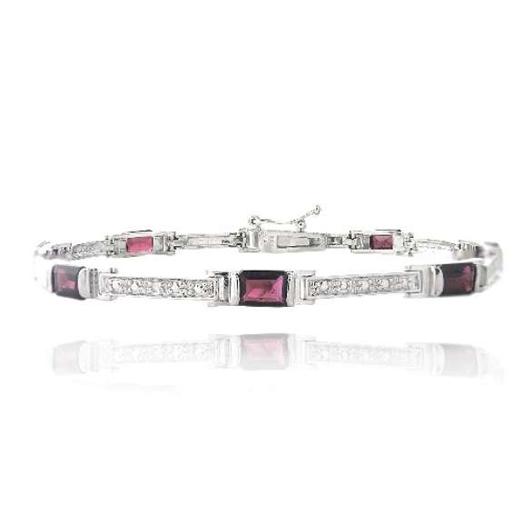 5ct Garnet & Diamond Accent Emerald-Cut Link Bracelet