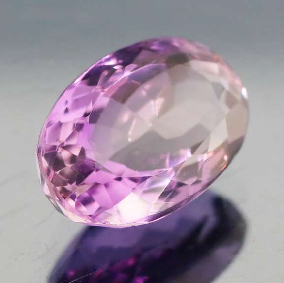 Superb 8.15ct natural vibrant lilac Amethyst