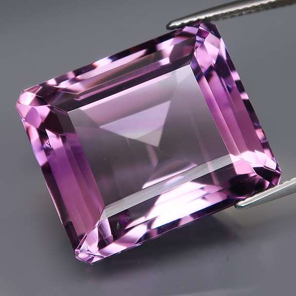 Outstanding 39.11ct real Bolivian Amethyst