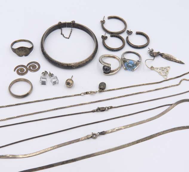 Group Lot of Vintage Sterling Silver Jewelry
