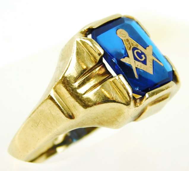 Deco 10K Gold Masonic Ring, Size 12.5