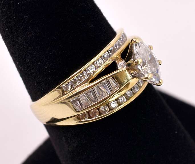 Sensational CZ Ring in Yellow Gold
