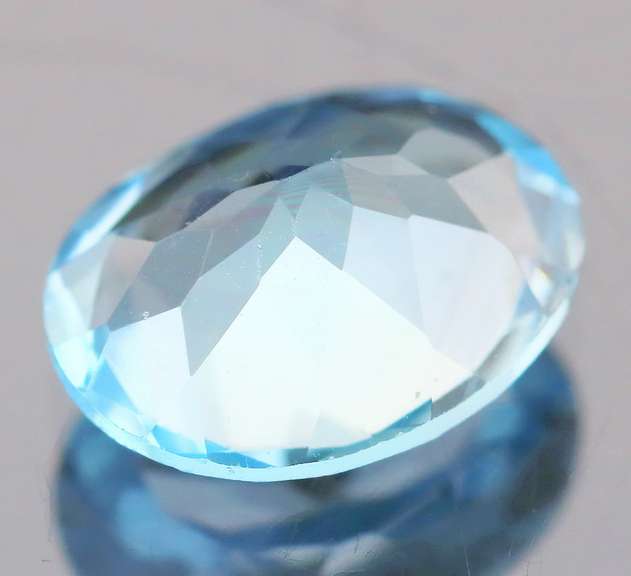Impressive 3.71ct top Swiss blue Topaz