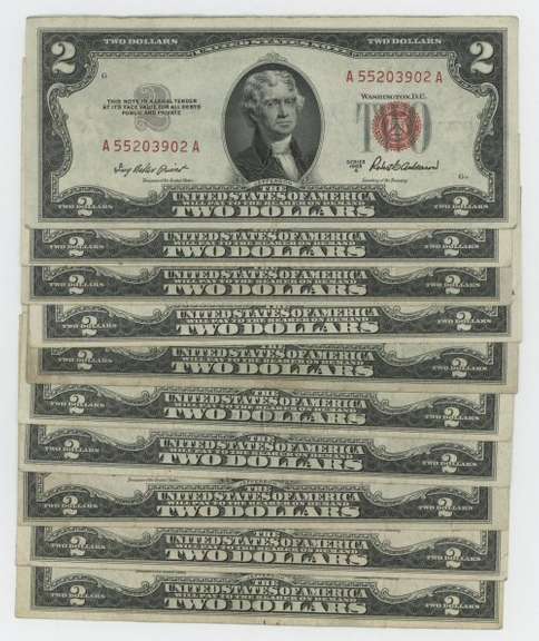 10 Nicer 1953 Series $2 Red Seal Notes in XF/AU