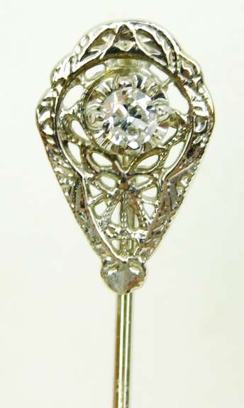 Beautiful Antique 14K Filigree Diamond Stick Pin