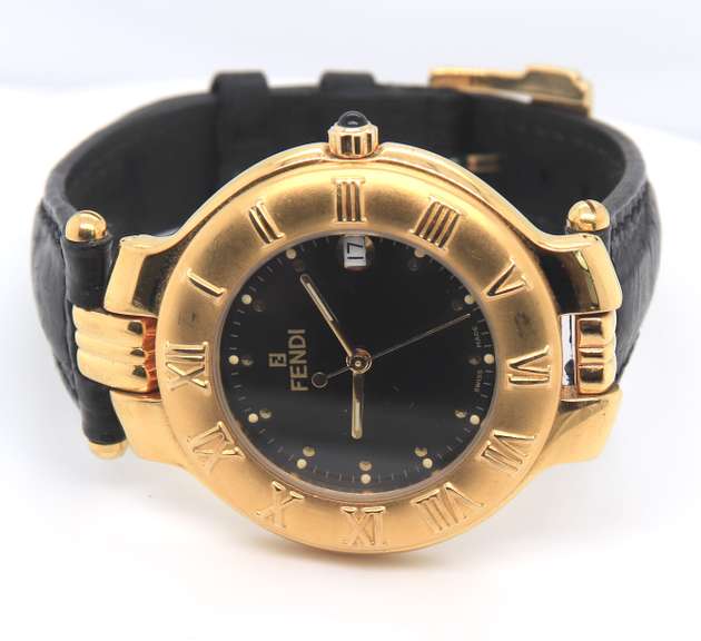 Fendi Orologi Quartz Gold Plated Watch