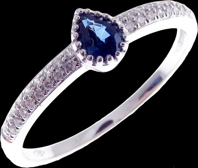 Teardrop Sapphire 18k Gold Ring Encrusted with Diamonds