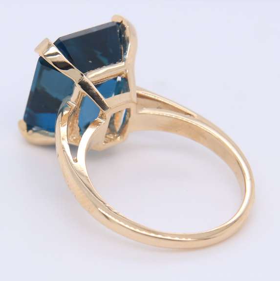 Charming Yellow Gold Emerald Cut London Blue Topaz Ring