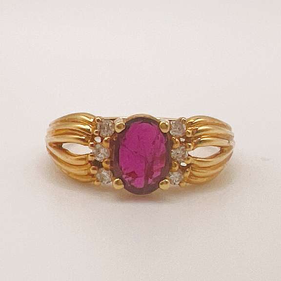 18kt Yellow Gold, Ruby, & Diamond Ring