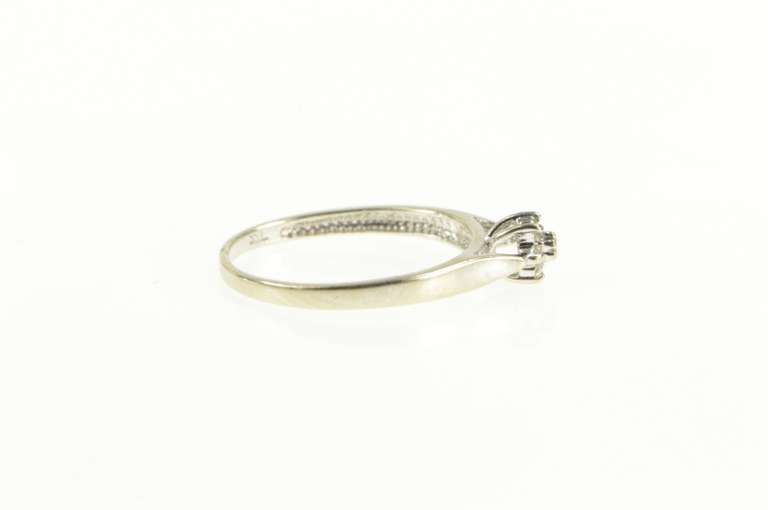 10K White Gold Retro Diamond Flower Cluster Promise Ring