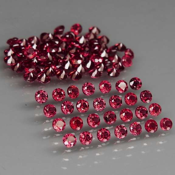 Premium diamond cut 7.54ct Rhodolite Garnet set