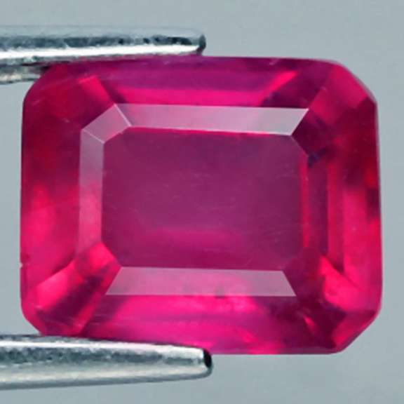 Stunning 1.92ct violet pink Ruby