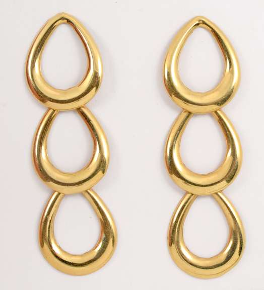 Fascinating 14k Dangling Earrings