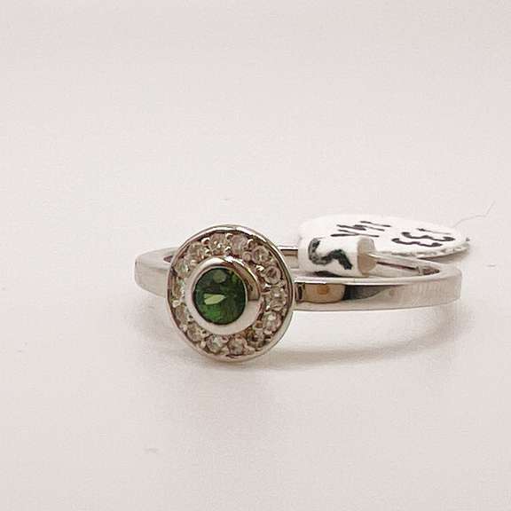 14kt White Gold, Green Sapphire, & Diamond Ring