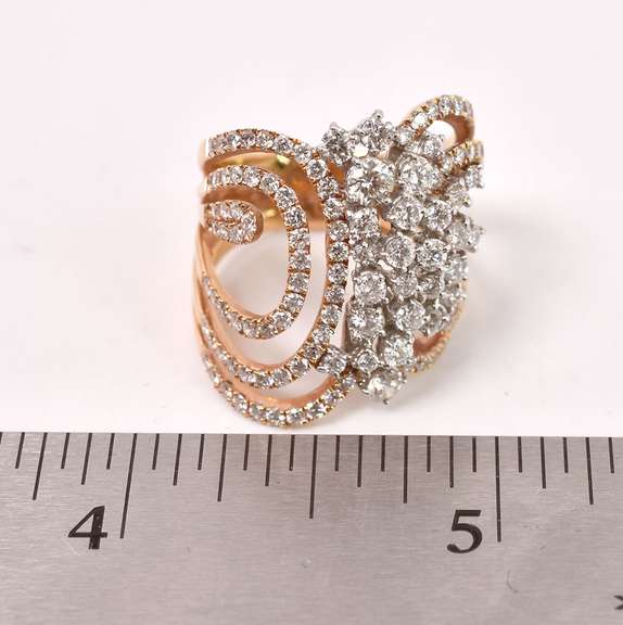 Contemporary Diamond Swirl Ring in 18K Yellow Gold
