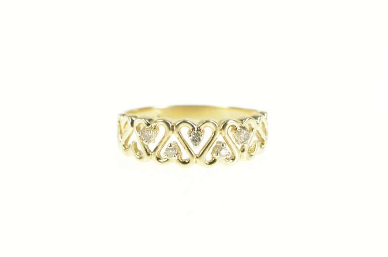 10K Yellow Gold Wavy Retro Diamond Heart Wedding Band Ring