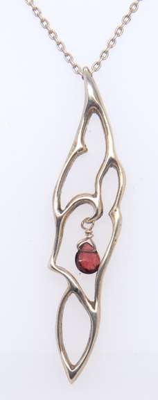 Vintage Sterling Silver Pendant on Chain